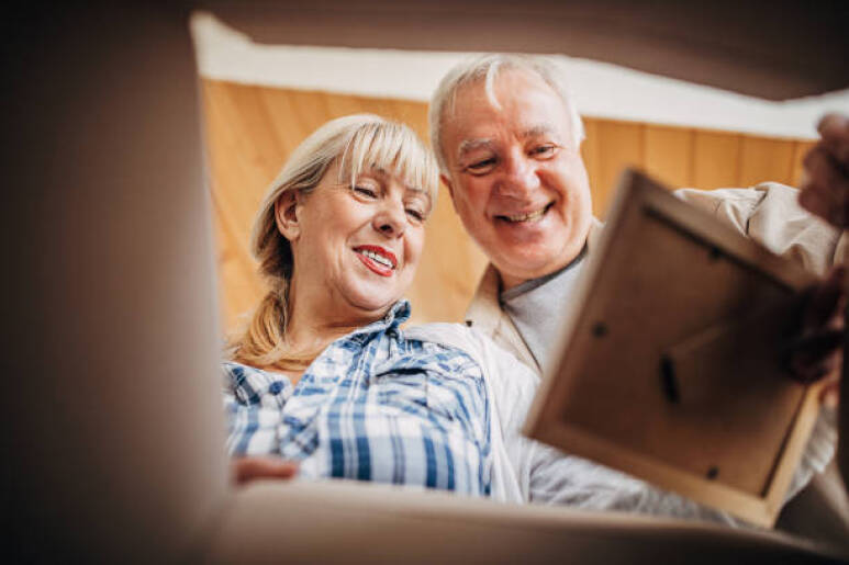 helping older homeowners move